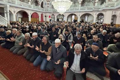Kulu’da Bayram Namazı coşkusu