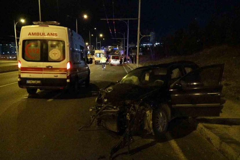 Malatya’da üç aracın karıştığı kazada 4 kişi yaralandı