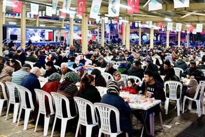 Manisa Büyükşehir’in iftar sofrası Kırkağaç’ta kuruldu