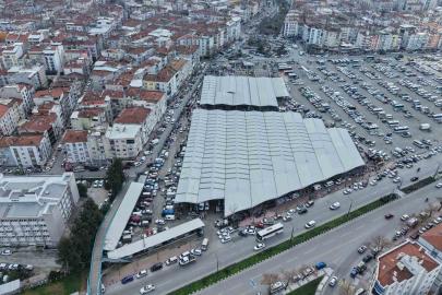 Manisa’nın en büyük pazaryerinin altyapı sorunu çözüme kavuştu
