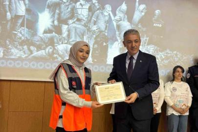 Mardin’de AFAD gönüllülerine sertifikaları verildi