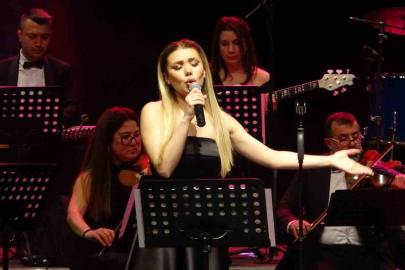 Mersin’de Özgecan Aslan anısına anlamlı konser