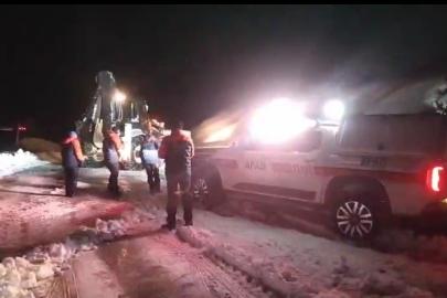 Muş’ta fırtınada mahsur kalan AFAD ekipleri kurtarıldı