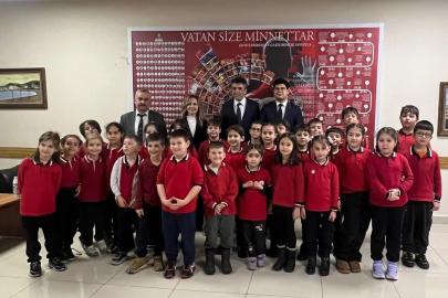 Öğrenciler devlet kurumunun işleyişini öğrendi