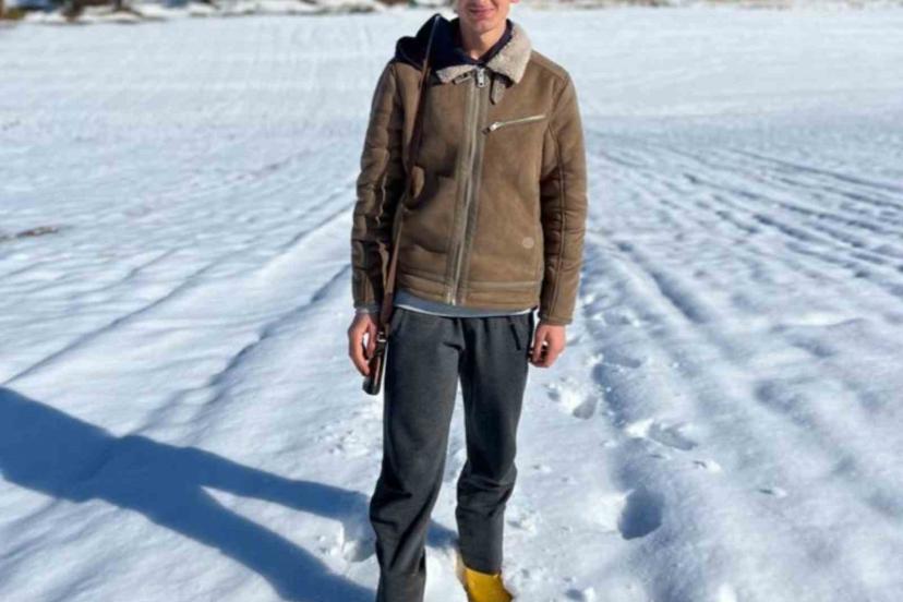 "Okula gidiyorum" diyerek evden ayrılan gençten haber alınamıyor