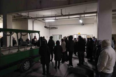 Okuldaki saldırıda hayatını kaybeden Fatmanur öğretmenin cenazesi adli tıpa gönderildi