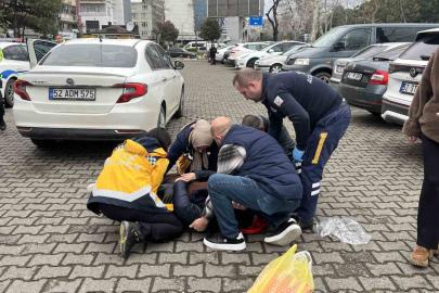 Ordu’da geri manevra yapan otomobilin çarptığı kadın yaralandı