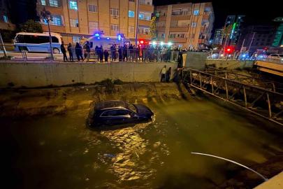 Otomobil kanala uçtu, facia ucuz atlatıldı