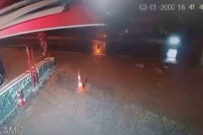 Otomobilin çarptığı motosikletli tıp fakültesi öğrencisi hayatını kaybetti