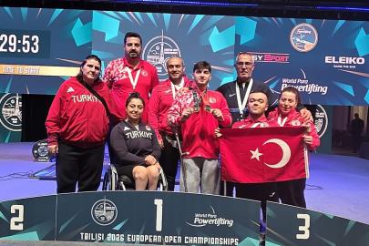 Para Halter Şampiyonası’nda milli sporculardan madalyalar