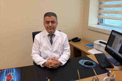 Prof. Dr. Koca, ameliyat sonrası geçmeyen bel ağrıların nedenlerini anlattı