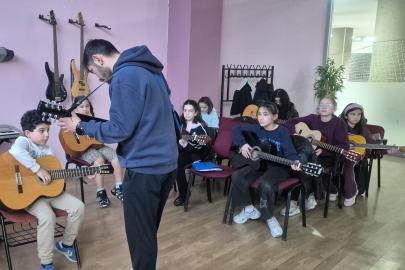 Pursaklar’da sanata olan ilgi büyüyor