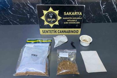 Sakarya emniyeti zehir tacirlerine geçit vermiyor: 1 tutuklama