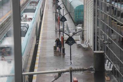 Sakarya’da tren istasyonu ve otogarda arife sakinliği