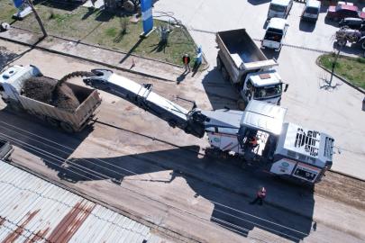 Sanayi sitesinin 10 yıllık yol sorunu bitiyor