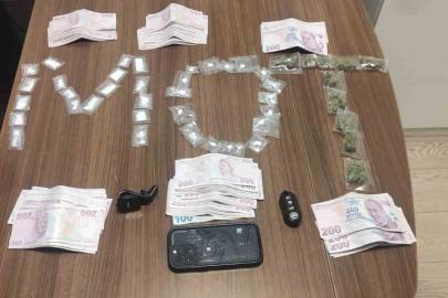 Sancaktepe polisi mıknatıslı gizli bölmede uyuşturucu ele geçirdi