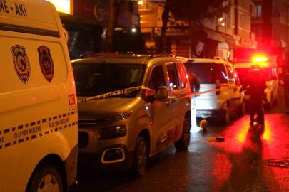 Sancaktepe’de seyir halindeki otomobilden silahlı saldırı: 1 yaralı