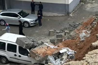 Şanlıurfa’da aşırı yağış istinat duvarını yıktı: O anlar kamerada