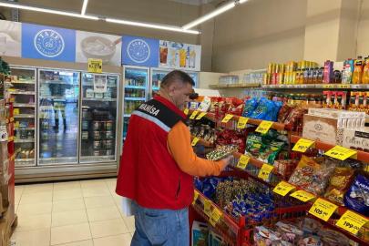 Sarıgöl’de gıda işletmeleri mercek altında