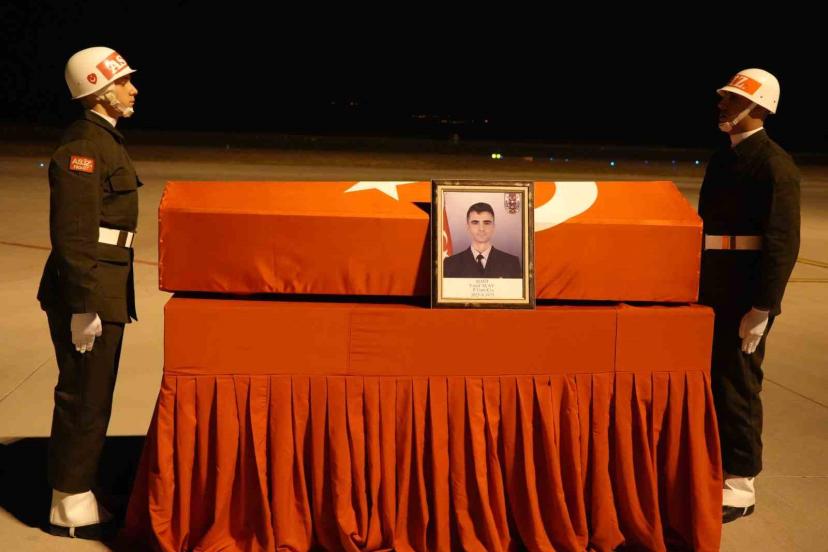 Şehit Açay’ın naaşı memleketine uğurlandı