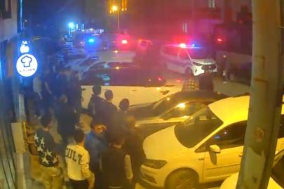 Silahlı kavga sırasında yaşanan panik ve korku kameraya yansıdı