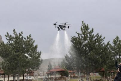 Sivas’ta keneye karşı havadan karadan mücadele