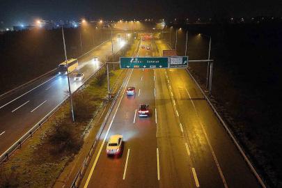 Tatilciler dönüşe geçti: Otoyolda akıcı yoğunluk devam ediyor