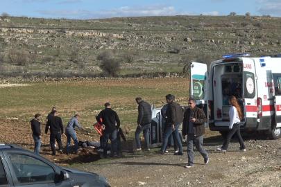 Telefon direğine çarpan otomobil takla attı: 5 yaralı