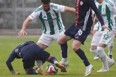 TFF 2. Lig: Muğlaspor: 0 - Altınordu: 1