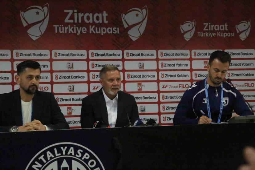 Thorsten Fink: "Galibiyeti hak ettiğimizi düşünüyorum"