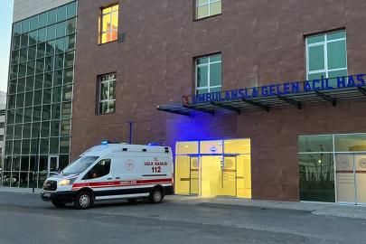 Tır otomobile arkadan çarptı: 1 ölü, 1 yaralı