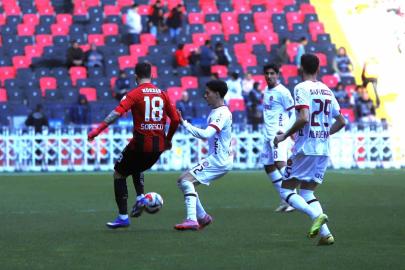 Trendyol Süper Lig: Gaziantep FK: 1 - Fatih Karagümrük: 1 (Maç sonucu)
