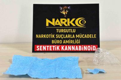 Turgutlu’da emniyetin sokak çalışmalarında 2 torbacı yakalandı