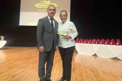Türk mutfağı şefi Özlem Mekik ‘Yılın En İyi Kadın Şefi’ seçildi