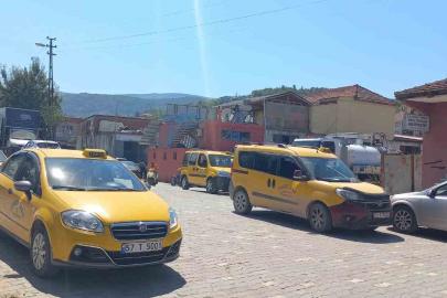 Türkeli’de taksi ücretlerine zam