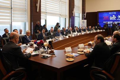 ÜNİDAP 8. dönem toplantsı YÖK Başkanı Özvar Başkanlığında ETÜ’de gerçekleştirildi