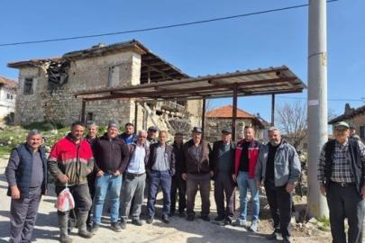 Uşak Tarım ve Orman Müdürlüğü ekipleri üreticilerle bir araya geldi