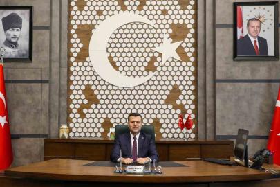 Vali Akmeşe: "Kadınların katkısı geleceğimiz için vazgeçilmezdir"