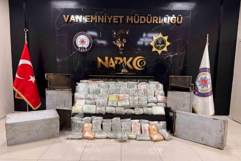 Van’da 68 kilo 500 gram uyuşturucu ele geçirildi
