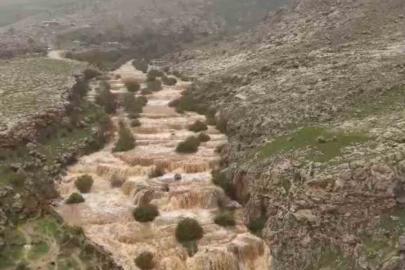 Yağışların ardından Emrud Şelalesinin debisi yükseldi