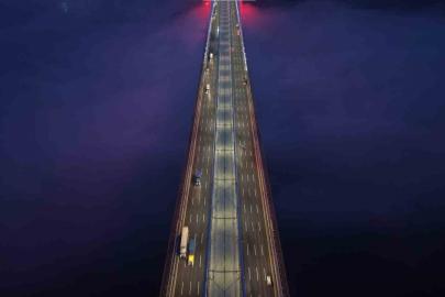 Yavuz Sultan Selim Köprüsü’nde sis manzarası mest etti