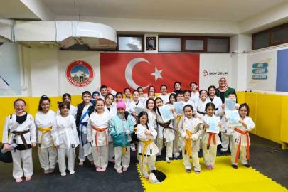 Yeşilay’dan sporcu gençlere ’bağımlılıkla mücadele seminerleri’