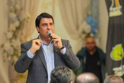 Yılmaz, çalışma arkadaşlarıyla iftar sofrasında buluştu