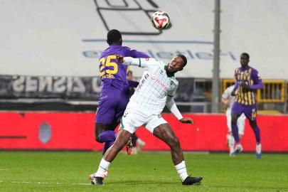 Ziraat Türkiye Kupası: Eyüpspor: 0 - Konyaspor: 1 (İlk yarı)