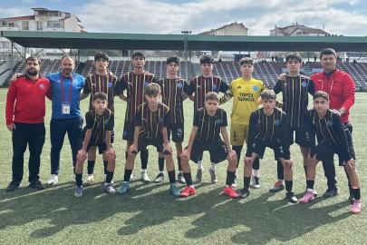 Zorlu maçın kazananı 1299 Bilecik Kulübü oldu