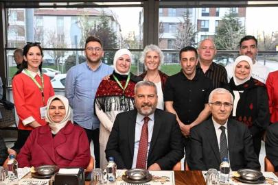 "1st Study in Eskişehir International Staff Week" programı kapsamında kapanış yemeği ve sertifika töreni gerçekleştirildi