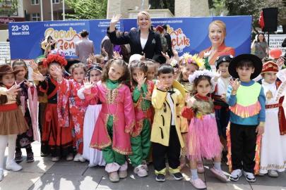 2. Uluslararası Çocuk ve Gençlik Tiyatroları Festivali başladı