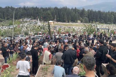 Adana’da boğulan üniversiteli genç, Osmaniye’de gözyaşlarıyla defnedildi