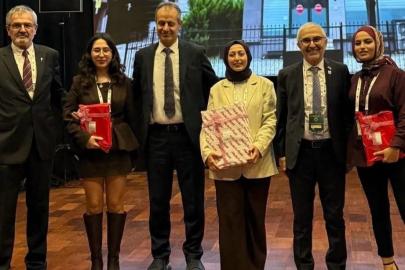 Adnan Menderes Üniversitesi öğrencisi kongrede birinci oldu