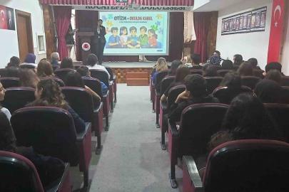 Afyonkarahisar’da ’Otizm ve Okulda Kabul’ semineri